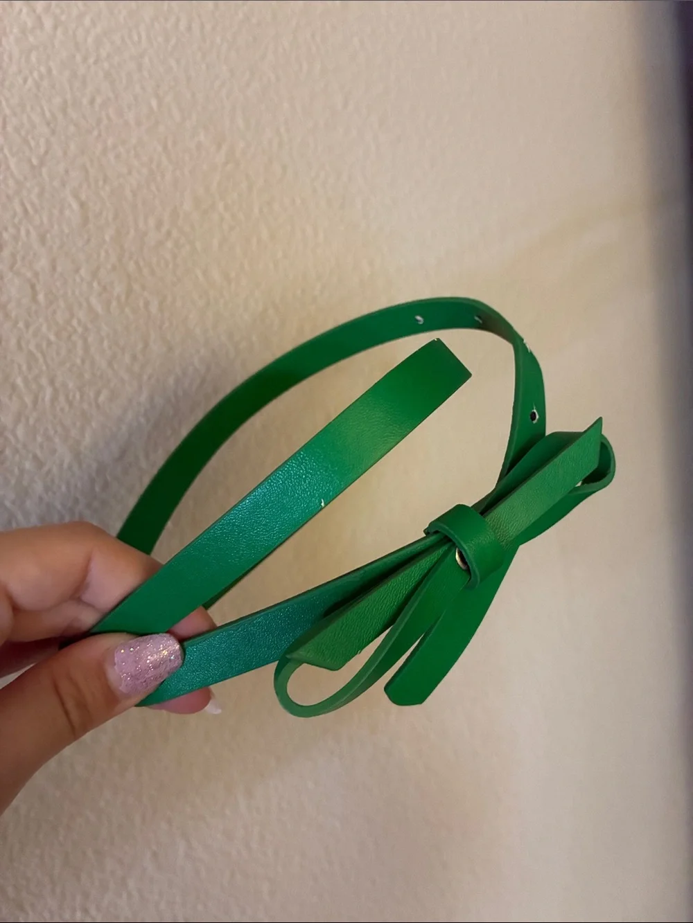 Green Bow Accent Skinny Belt